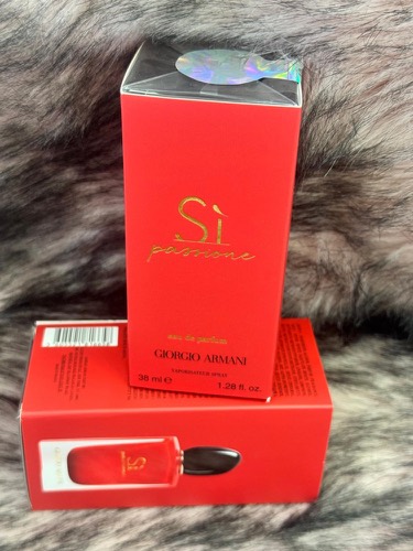 GIORGIO ARMANI Sì Passione 38 ml