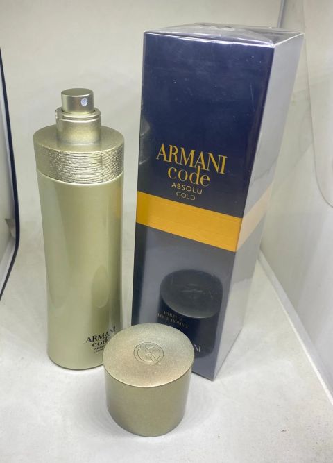GIORGIO ARMANI Code Absolu Gold —
